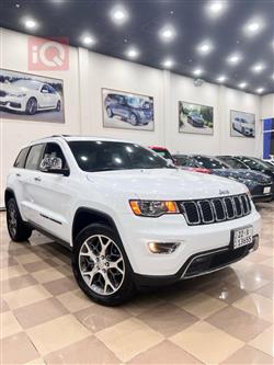 جیپ گراند شیرۆکی